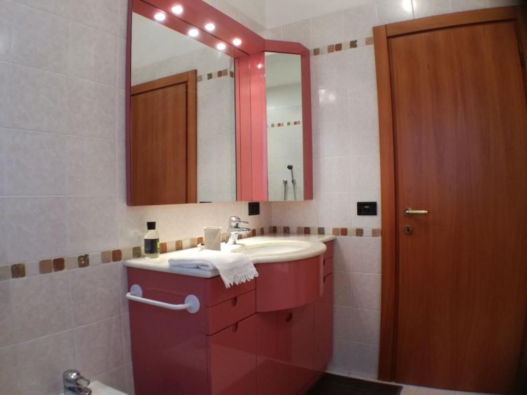 B&B Sari Комо Екстериор снимка